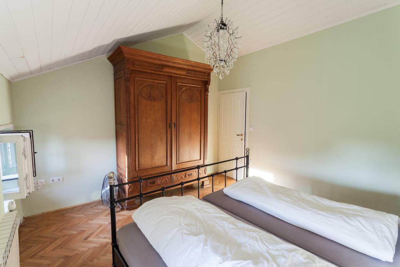 Guesthouse Galeb Vrsar Extérieur photo